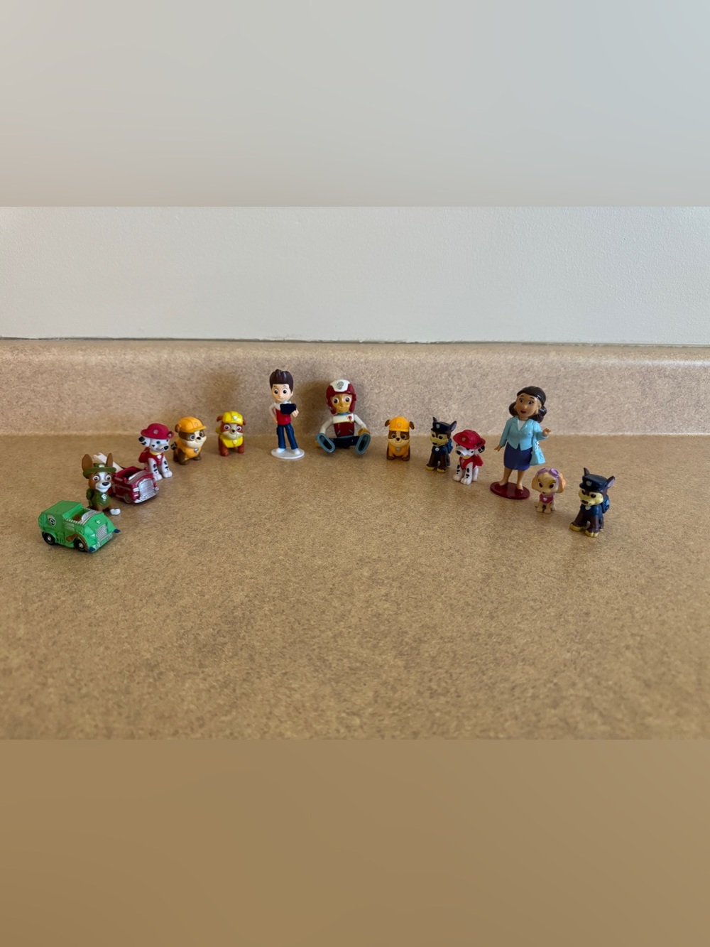 PAW Patrol Mini Figure Lot